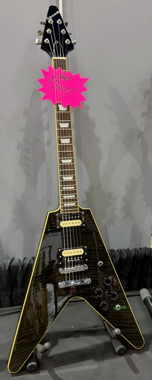 Edwards Flying V